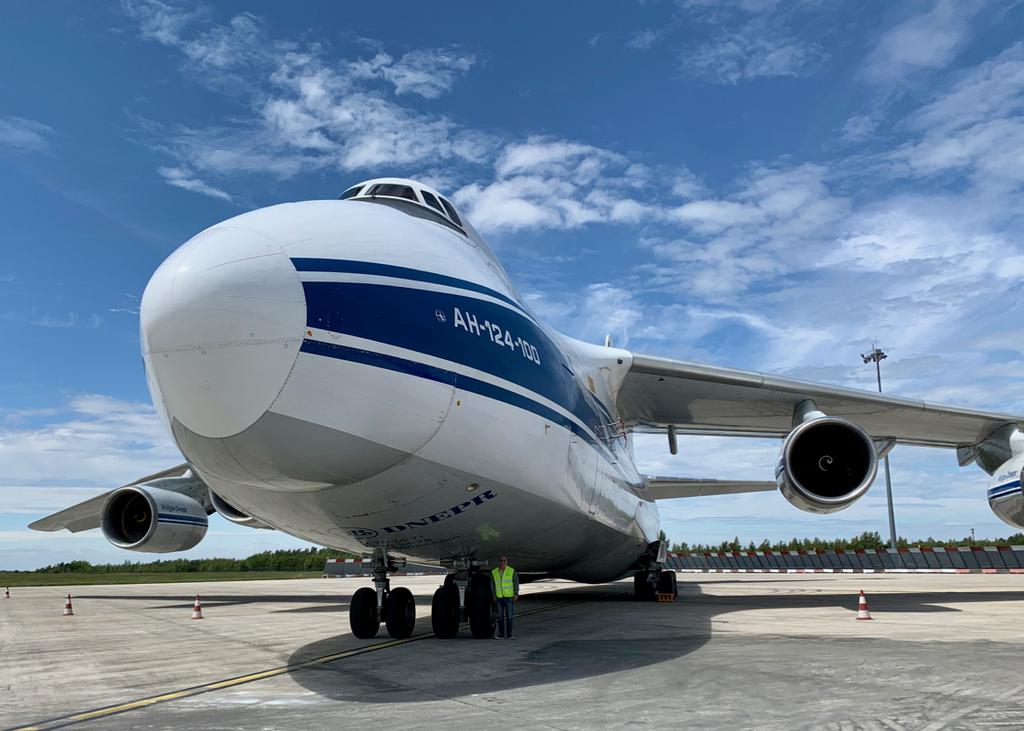 Antonov 124 à Vatry