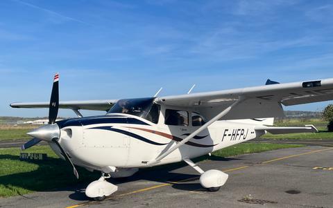 F-HFPJ Cessna 182 - C182
